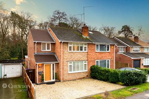 3 bedroom semi-detached house for sale, Prince Andrew Way, ASCOT