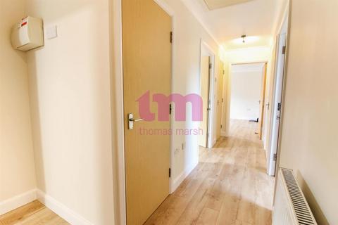 2 bedroom apartment for sale, Philip Sidney Court, Chafford Hundred