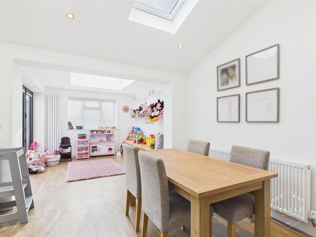 Open plan living kitchen