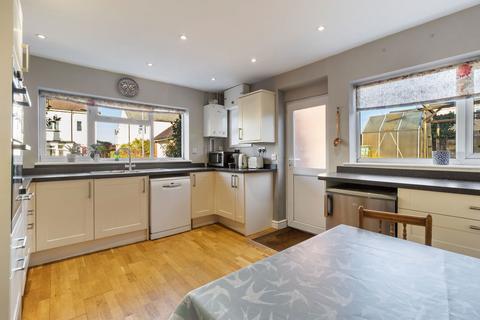3 bedroom detached bungalow for sale, Albert Road, Ledbury, Herefordshire, HR8