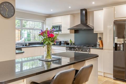 undefined, Robin Way, Cuffley EN6