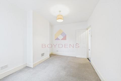 3 bedroom terraced house for sale, Rayne Road, Braintree CM7