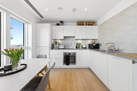 2 bedroom flat for sale, Flat 40, Amarelle Apartments, 41 Cherry Orchard Road, Croydon, Surrey
