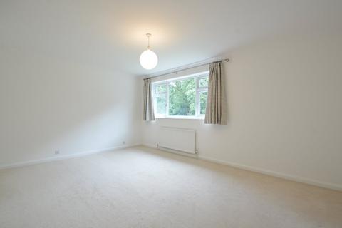 undefined, Firlands, WEYBRIDGE, KT13