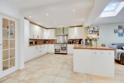 4 bedroom semi-detached house for sale, Chelmer Avenue, Little Waltham