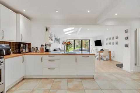 4 bedroom semi-detached house for sale, Chelmer Avenue, Little Waltham