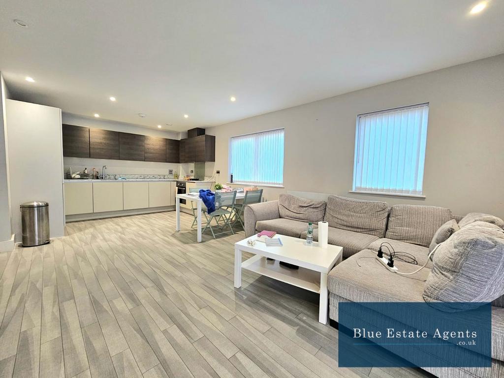 Open Plan Kitchen Lounge