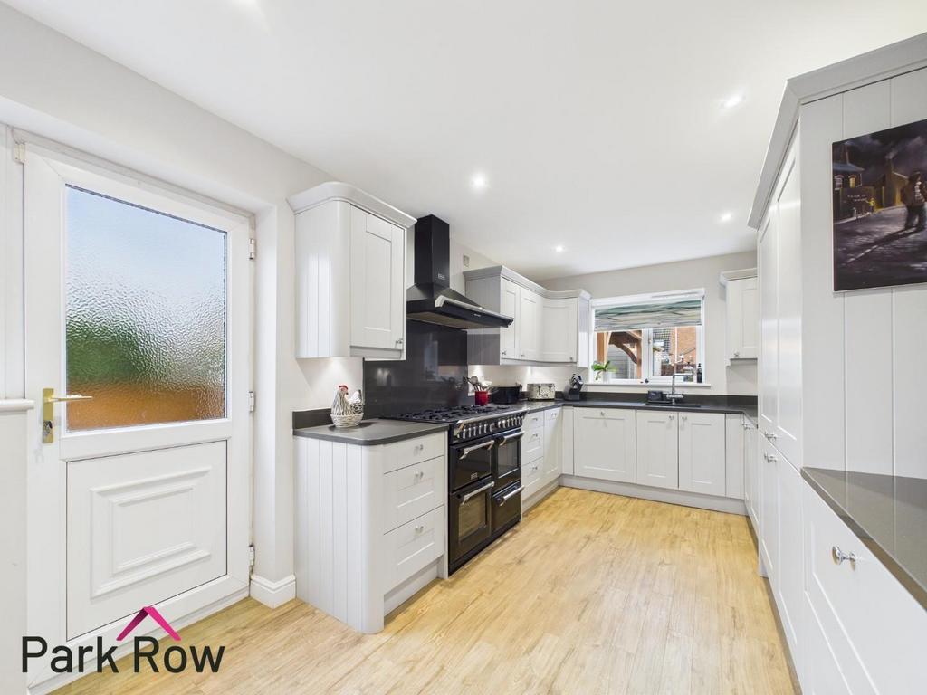 Kitchen dining room