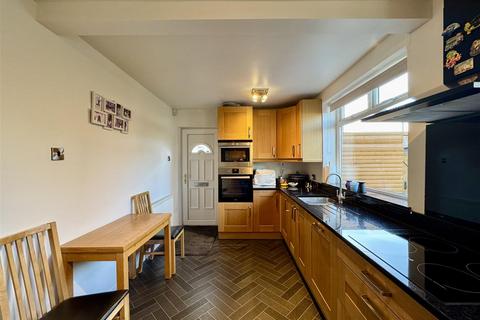 3 bedroom semi-detached house for sale, Orchard Road, Kirkheaton, Huddersfield, HD5 0EQ