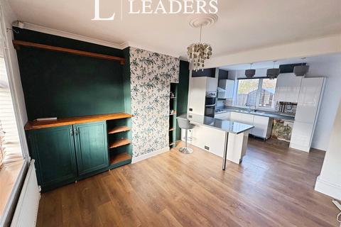 2 bedroom semi-detached house to rent, Helena Crescent, Leicester, Leicestershire, LE4