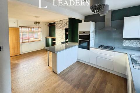 2 bedroom semi-detached house to rent, Helena Crescent, Leicester, Leicestershire, LE4