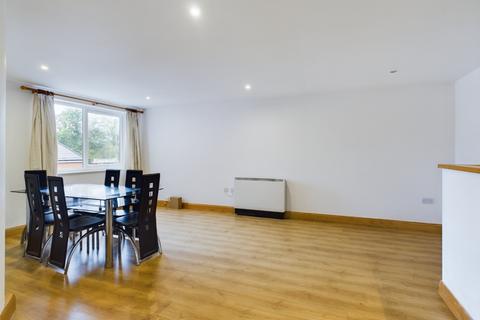 2 bedroom apartment to rent, Garden Lodge Close, Derby, Derbyshire, DE23 6DD