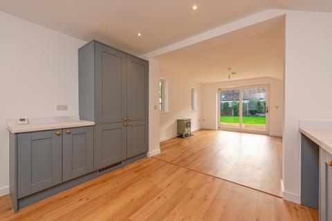 2 bedroom bungalow for sale, The Limes, Station Road, Much Wenlock. TF13 6JE