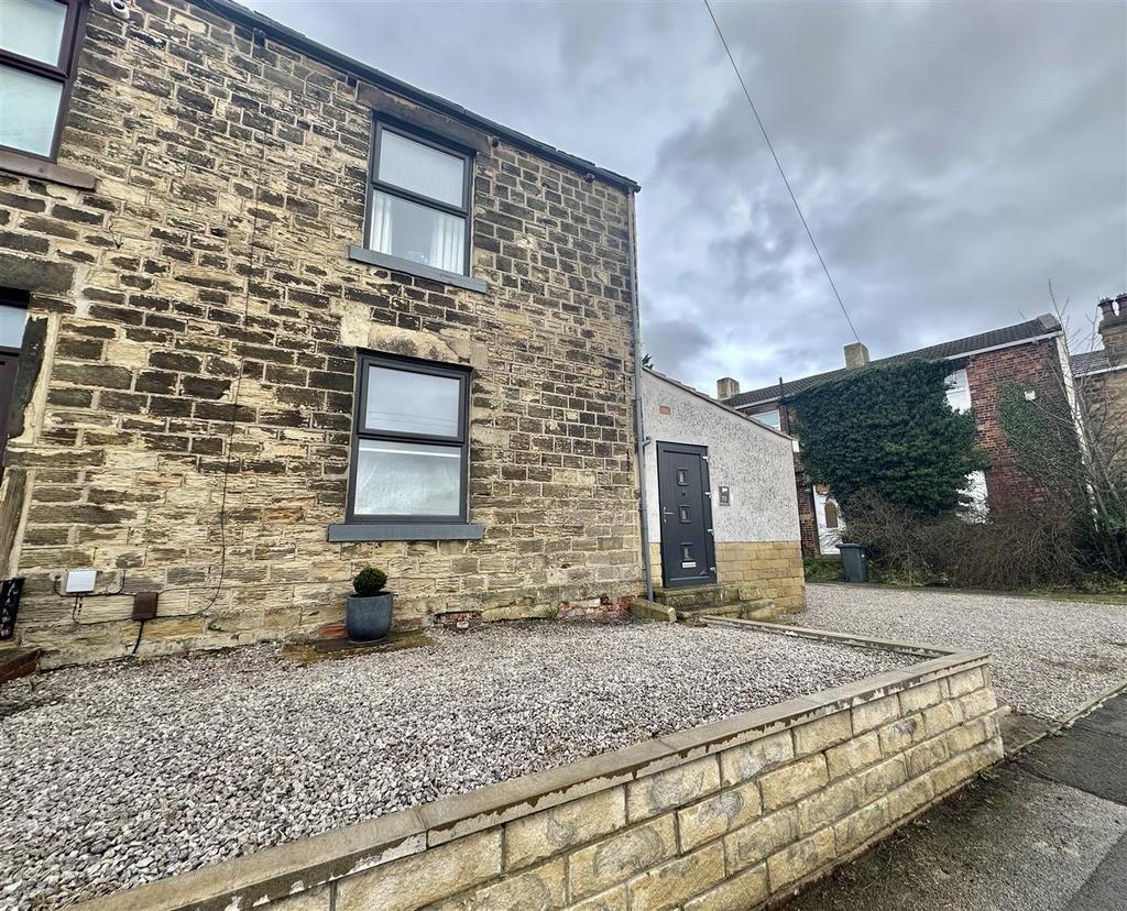 Bramleys Estate Agents - White Lee Road (1).jpg