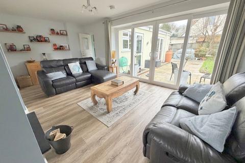 4 bedroom detached house for sale, Woodlands Avenue, Hamworthy, Poole, BH15