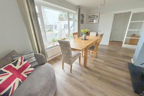 4 bedroom detached house for sale, Woodlands Avenue, Hamworthy, Poole, BH15