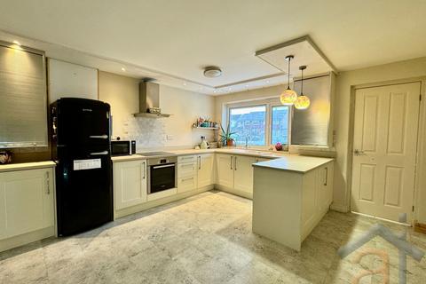 4 bedroom semi-detached house for sale, Coyford Drive, Southport, Sefton, PR9 9GN