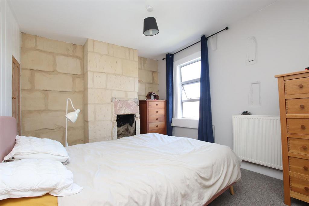 Bedroom one.JPG