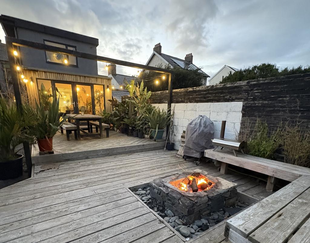 4 Bedroom Detached