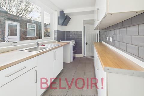 2 bedroom terraced house to rent, Tellwright Street, Burslem, Stoke-on-Trent, ST6