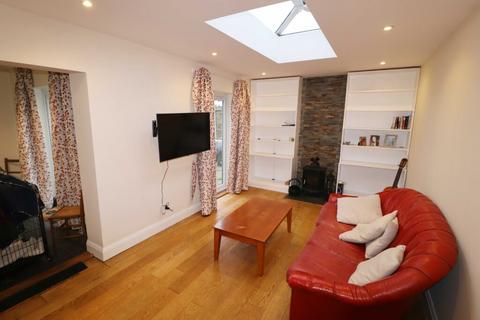 1 bedroom semi-detached bungalow for sale, North Crescent, Hayling Island