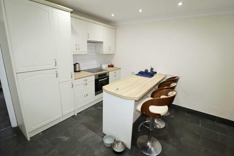 1 bedroom semi-detached bungalow for sale, North Crescent, Hayling Island