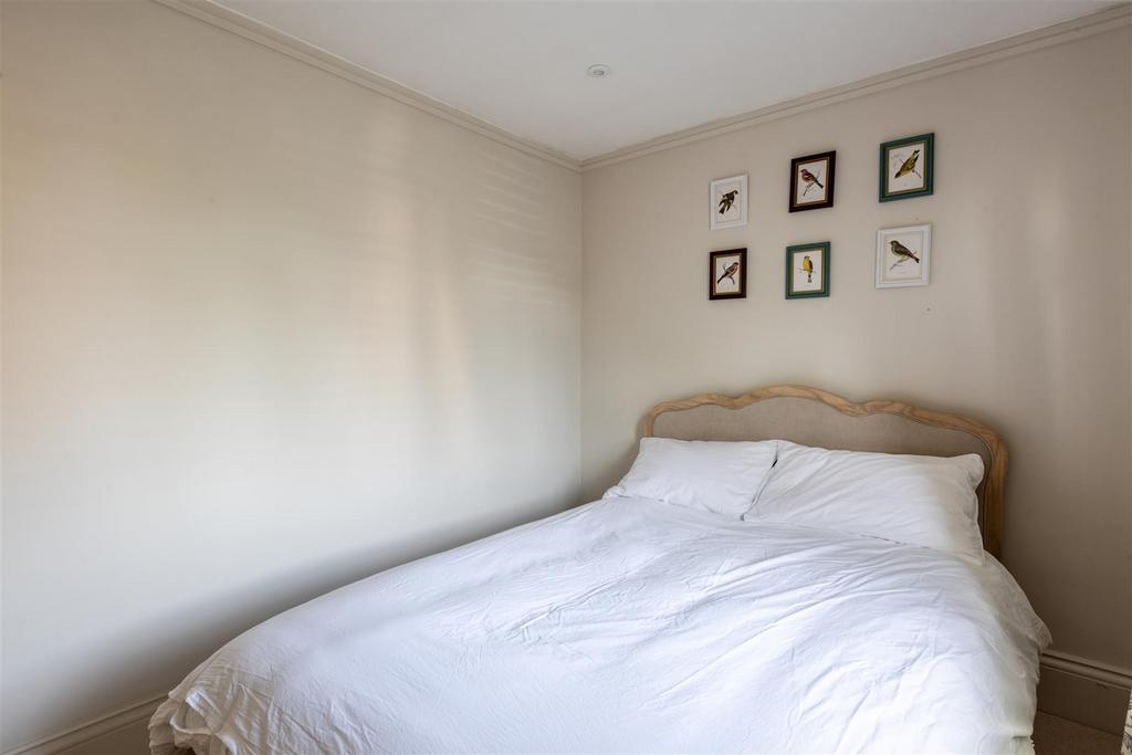 23 Tadworth Street-22.jpg