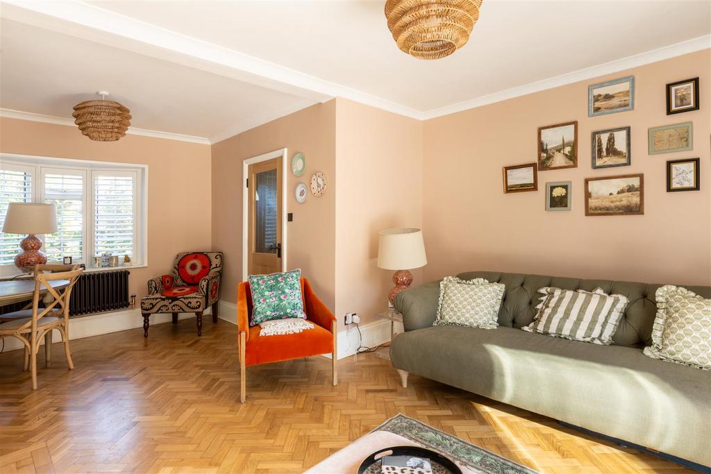 23 Tadworth Street-5.jpg