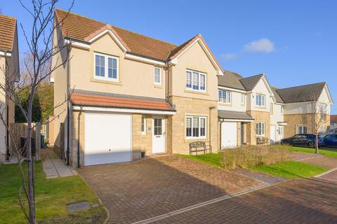4 bedroom detached house for sale, King's Well Crescent, Broxburn