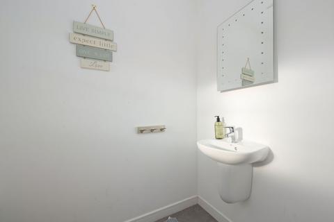 4 bedroom detached house for sale, King's Well Crescent, Broxburn
