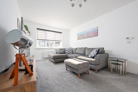 4 bedroom detached house for sale, King's Well Crescent, Broxburn