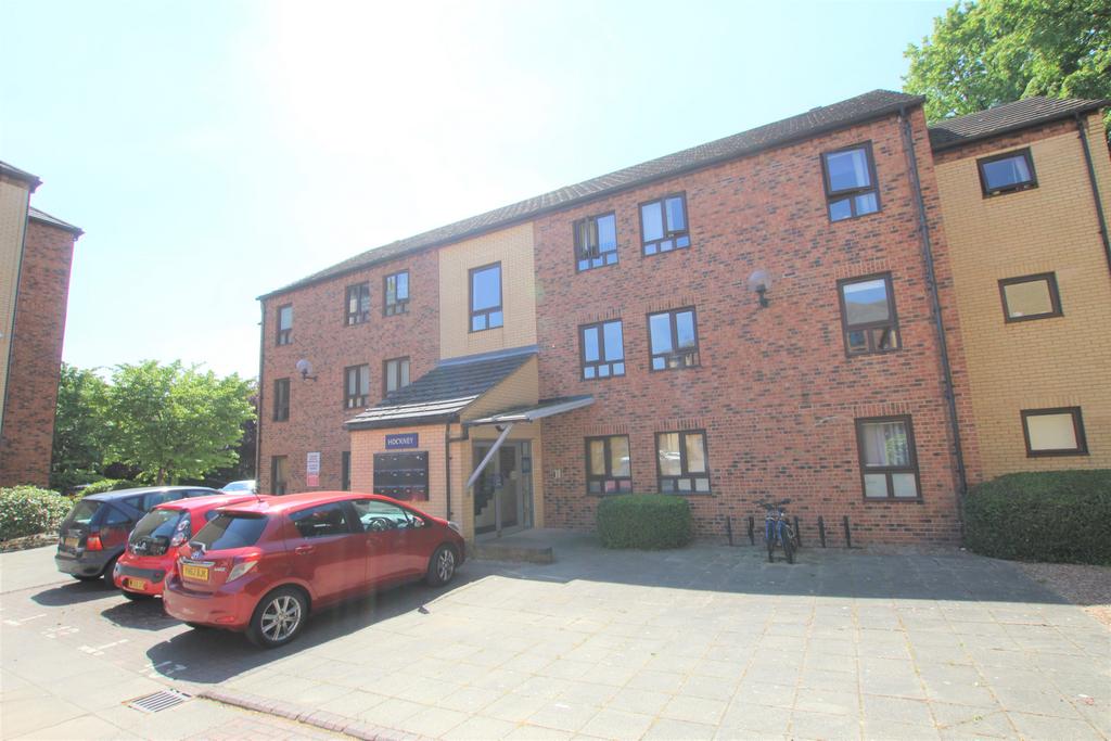 2 Bed Unfurnished Apartment