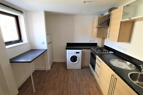 2 bedroom flat to rent, Hockney, Woodlands Village, WF1