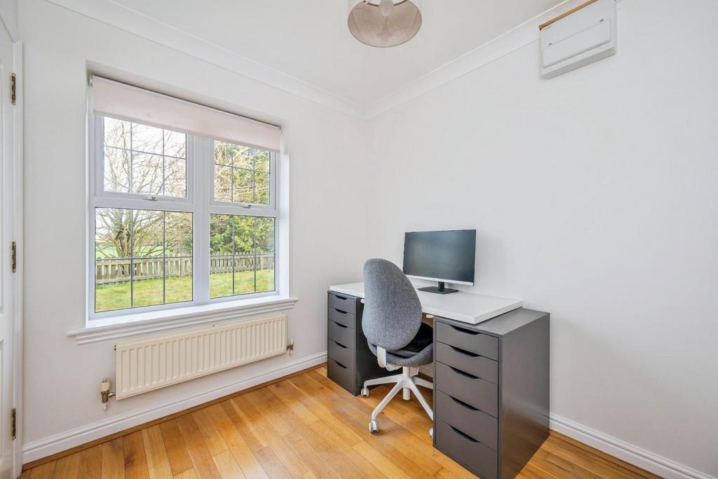 37wyndhamwoodclose-12.jpg