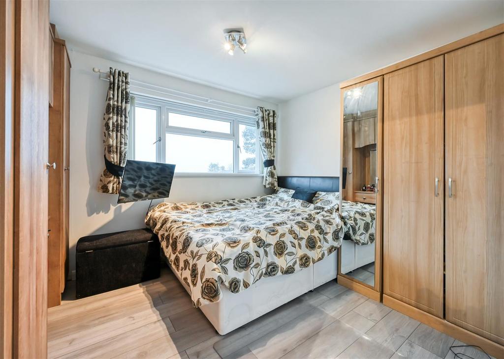 4 Coton Road-17.jpg