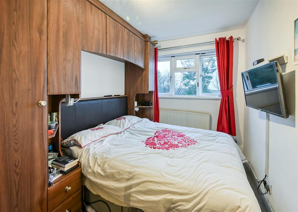 4 Coton Road-18.jpg