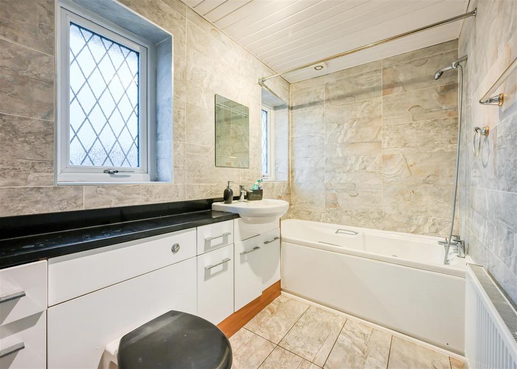 4 Coton Road-15.jpg