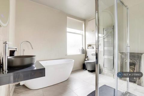 undefined, Thorneywood Rise, Nottingham, NG3