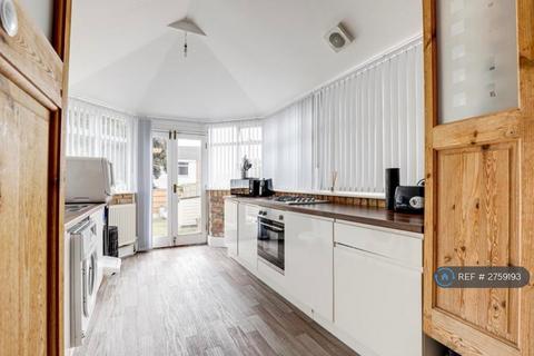 undefined, Thorneywood Rise, Nottingham, NG3
