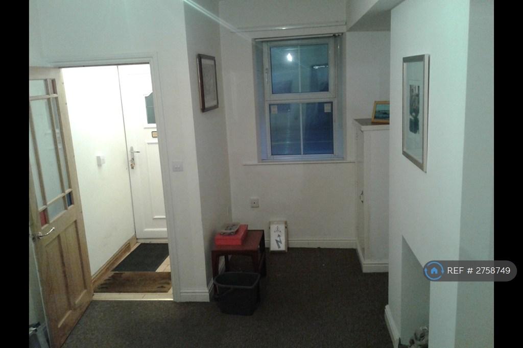 Front Living Room &amp; Vestibule