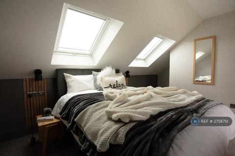 1 bedroom in a house share to rent, Osborne Road, Watford, WD24