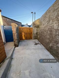 2 bedroom flat to rent, Babbacombe Road, Torquay, TQ1