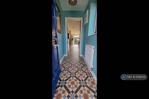 undefined, Holly Avenue, Wilford, Nottingham, NG11