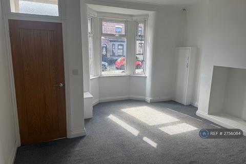2 bedroom terraced house to rent, Ormskirk Road, Wigan, WN5