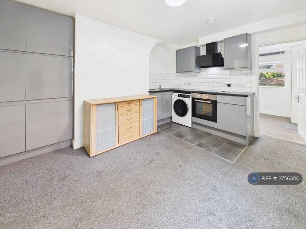 Kitchen &amp; Living Room