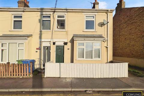 2 bedroom end of terrace house for sale, West Road, South Ockendon