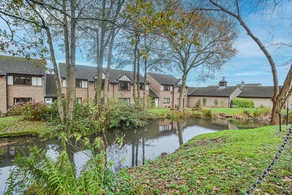 Rear Elevation &amp; Communal Gardens