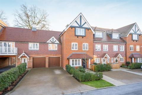 4 bedroom townhouse for sale, Martin Avenue, Sunninghill