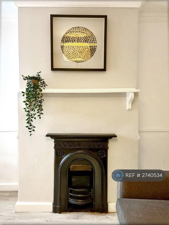 Living Room Detail