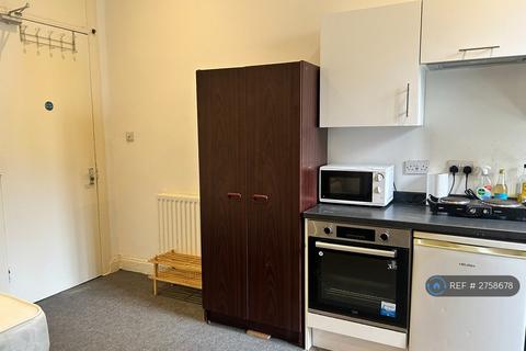 1 bedroom in a house share to rent, Sinclair Drive, Glasgow, G42